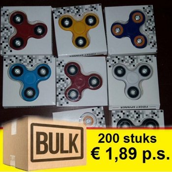 *** ОПТОВА ПРОПОЗИЦІЯ *** FIDGET SPINNERS / СПІНЕРИ (200 шт.)