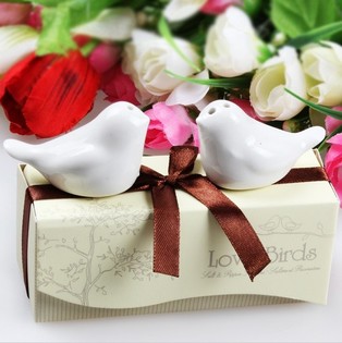 Сільничка та Перечниця "LOVE BIRDS" Весільний Подарунок (5 шт.)