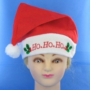 СВІТЛОВА НОВОРІЧНА ШАПКА З "HO HO HO" (12 шт.)