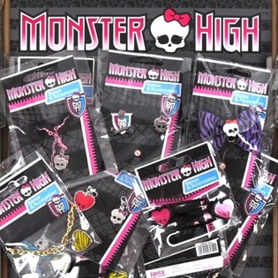 MATTEL MONSTER HIGH - МЕГА МІКС ДЛЯ ЛОТЕРЕЇ: БІЖУТЕРІЯ ТА АКСЕСУАРИ (100 шт.)